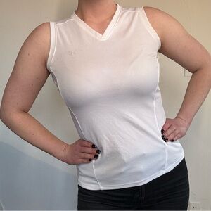 Under Armour White Athletic Tank Top (flawed)